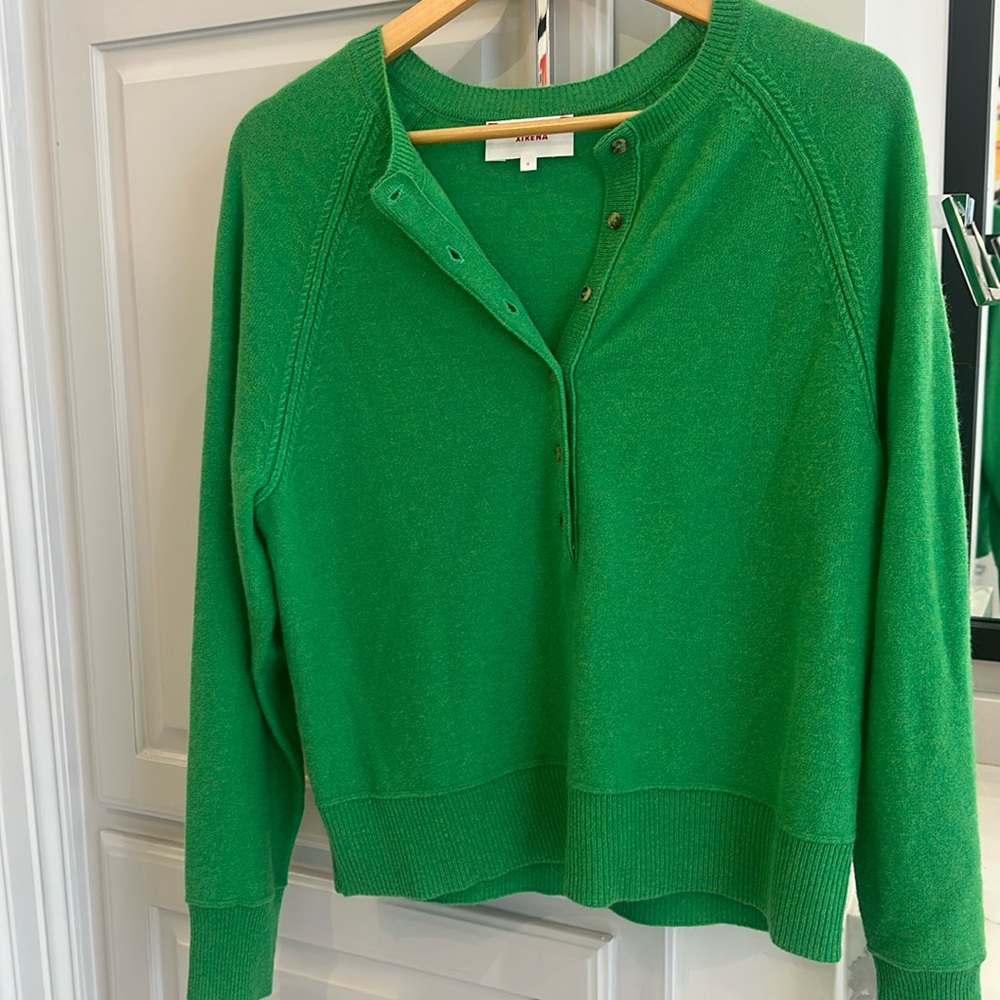 Xirena griffin sweater